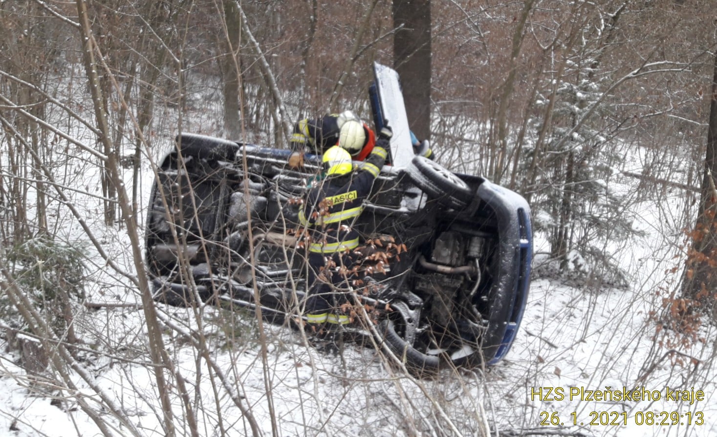 FOTOGALERIE: Nehody na sněhu