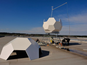 FOTOGALERIE: Meteopress vyměňuje radar v Nýřanech