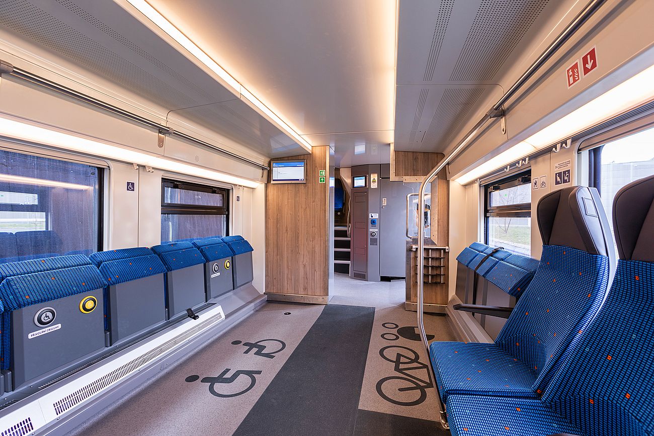 FOTOGALERIE: Nová souprava ze Škody Transportation