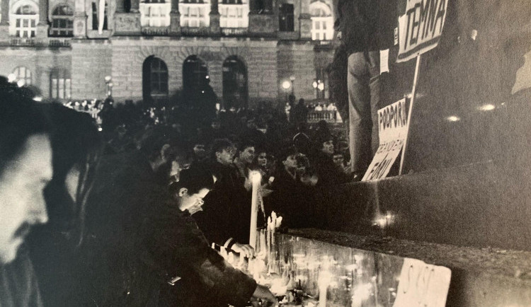 FOTOGALERIE: Sametová revoluce objektivem Richarda Beneše