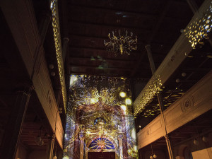 FOTOGALERIE: Osm světel ve Staré synagoze