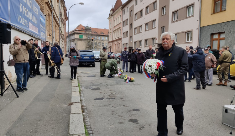 FOTOGALERIE: Plzeň si dnes připomněla památku plukovníka Pravomila Raichla