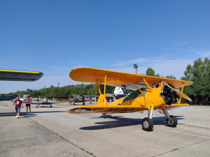 FOTOGALERIE: Piloti protestovali proti zvažovanému rušení letiště