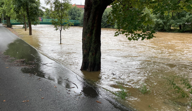 FOTOGALERIE: Následky lijáku na Rokycansku a Plzeňsku