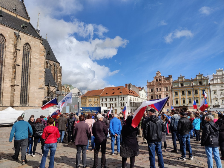 FOTOGALERIE: Protivládní demonstrace 28. září 2022