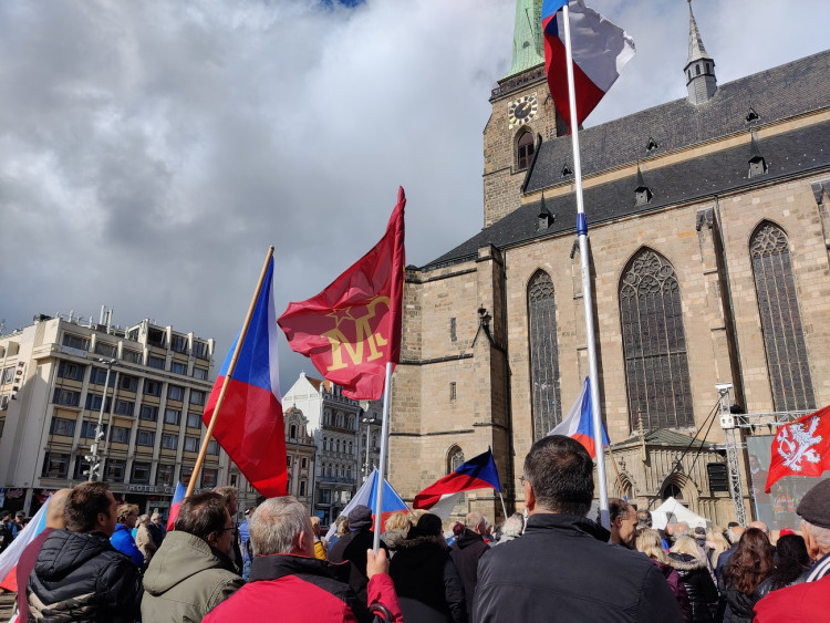 FOTOGALERIE: Protivládní demonstrace 28. září 2022