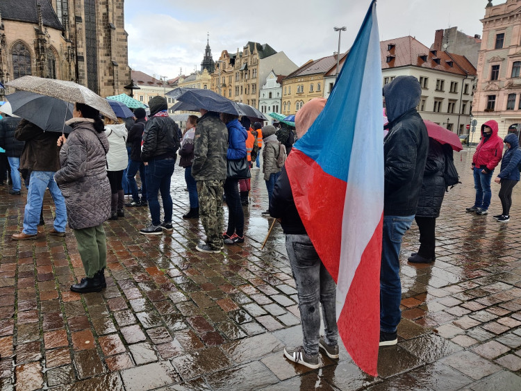 FOTOGALERIE: Protivládní demonstrace 28. září 2022