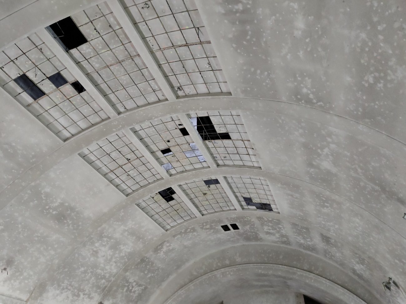 FOTOGALERIE: Zchátralé městské lázně v centru Plzně
