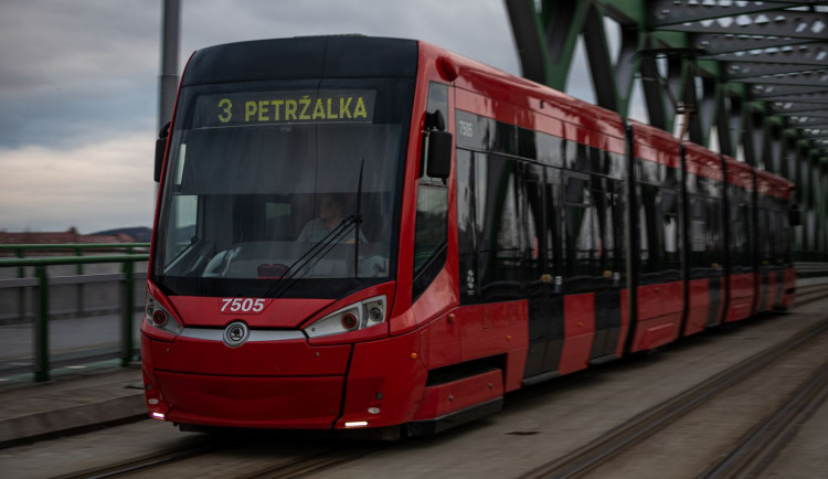 FOTOGALERIE: Tramvaje značky Škoda slaví 25. narozeniny