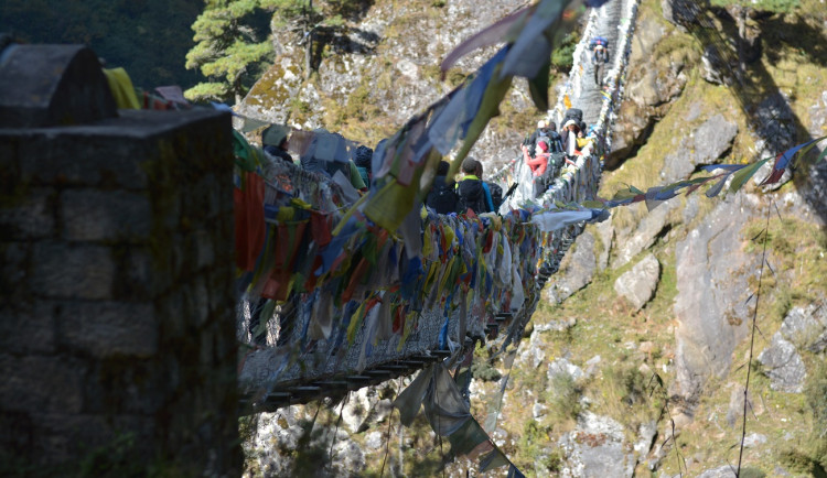 FOTOGALERIE: SAMA V NEPÁLU: Himalájská facka a aklimatizační den v Namche