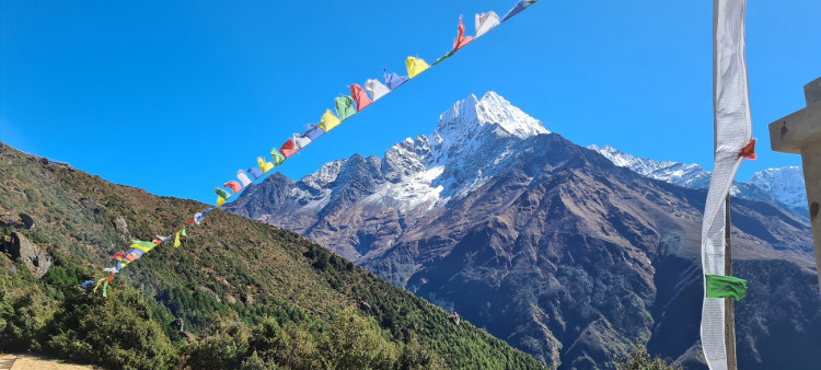 FOTOGALERIE: SAMA V NEPÁLU: Himalájská facka a aklimatizační den v Namche