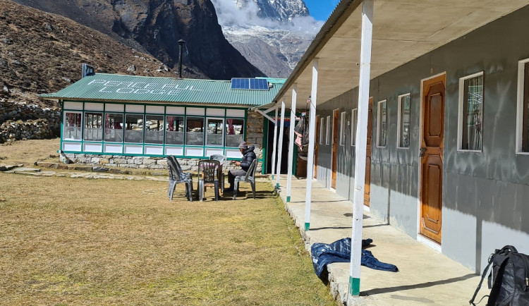 FOTOGALERIE: SAMA V NEPÁLU:  Cho Oyu střídá Mount Everest