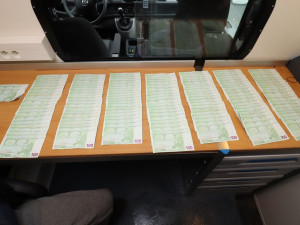 FOTOGALERIE: Zadržení drogového dealera na tržnici