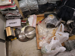 FOTOGALERIE: Zadržení drogového dealera na tržnici