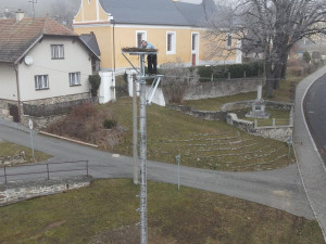 FOTOGALERIE: Instalace nového čapího hnízda v Dešenicích