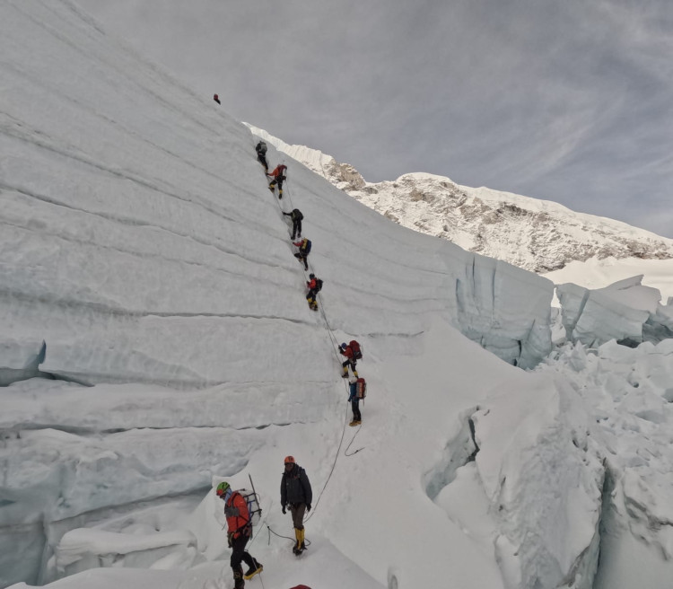 FOTOGALERIE: Lékařka z Přeštic Eva Perglerová na Mount Everestu