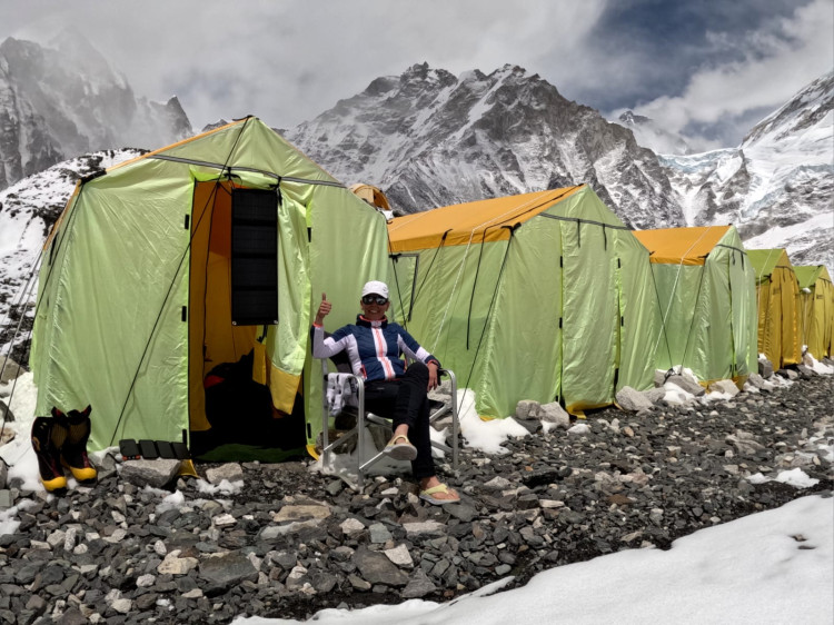 FOTOGALERIE: Lékařka z Přeštic Eva Perglerová na Mount Everestu