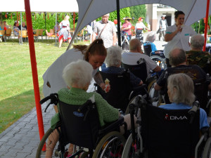 FOTOGALERIE: 24. ročník Zahradní slavnosti ve Čtyřlístku