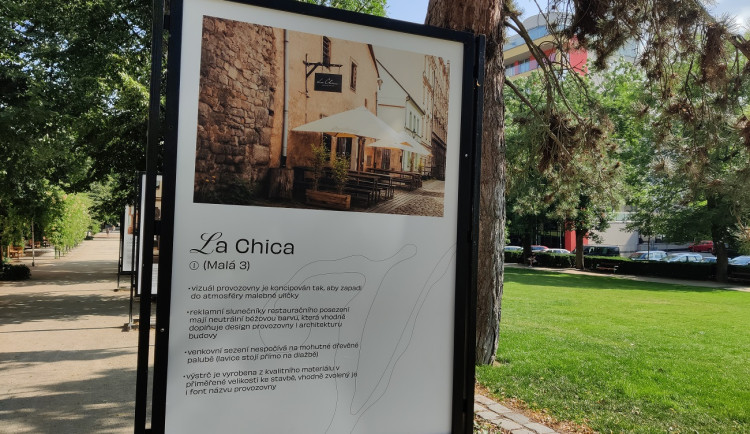 FOTOGALERIE: Výstava "Když pohledu neškodí"