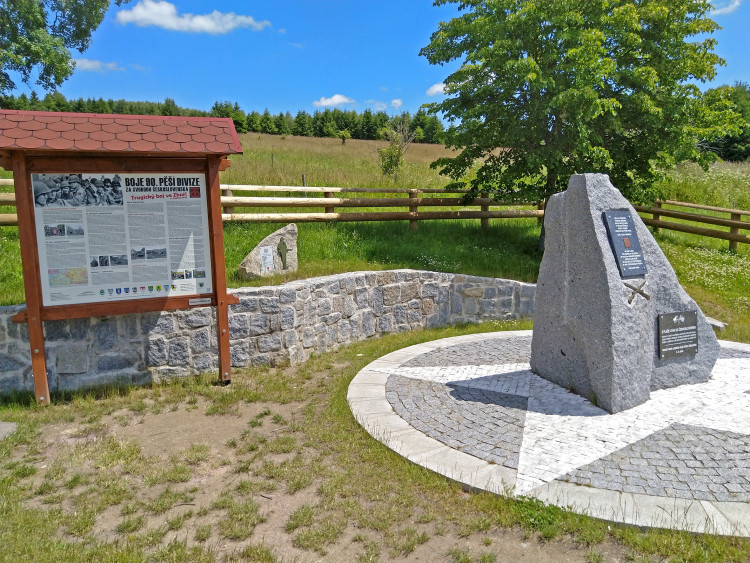 Pomník americké 90. pěší divize na Zhůří