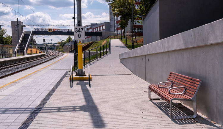 FOTOGALERIE: Nová železniční zastávka Plzeň- Slovany