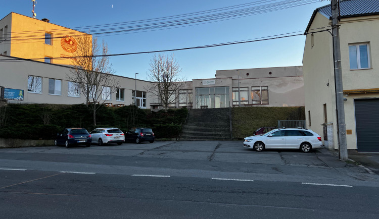 kulturní dům Červený Hrádek3