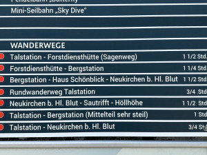 Při cestě nahoru si hlídejte trasu N3 a při sestupu N10