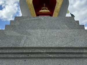 FOTOGALERIE: Buddhistická stúpa v Těnovicích a Těnovická skála