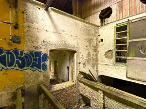 FOTOGALERIE: Urbex v bývalé šumavské papírně v Hamrech