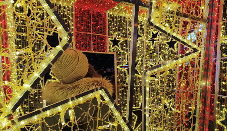 FOTOGALERIE: Adventní trhy na náměstí Republiky 2024