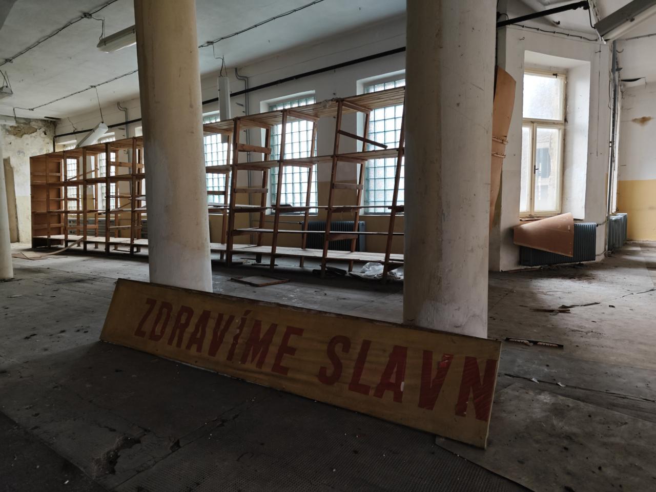 FOTOGALERIE: Objekt bývalé textilní továrny v Domažlicích