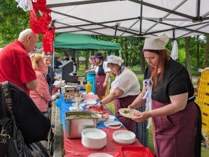 Česká klasika i exotické rytmy, takové byly Zahradní slavnosti ve Čtyřlístku