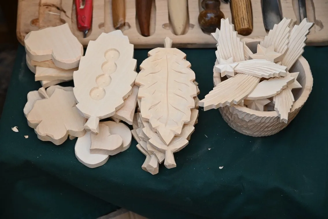 Řezbářský workshop se šumavským betlémářem Karlem Tittlem