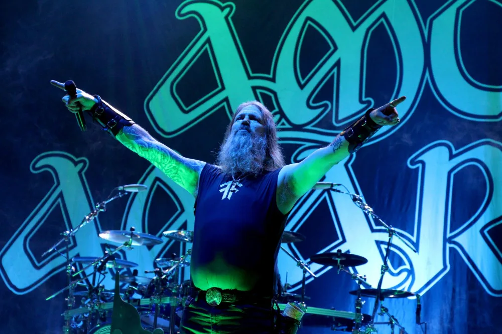 Amon Amarth.