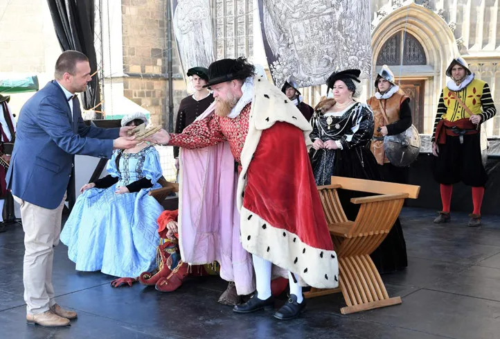 Císař Rudolf II. vládl o víkendu Plzni