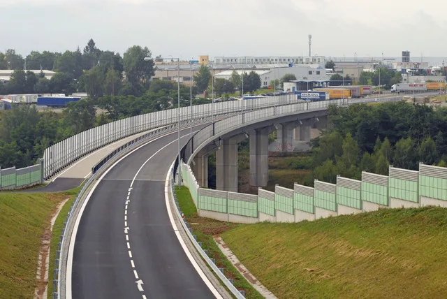 Budování západního okruhu Plzně může pokračovat 