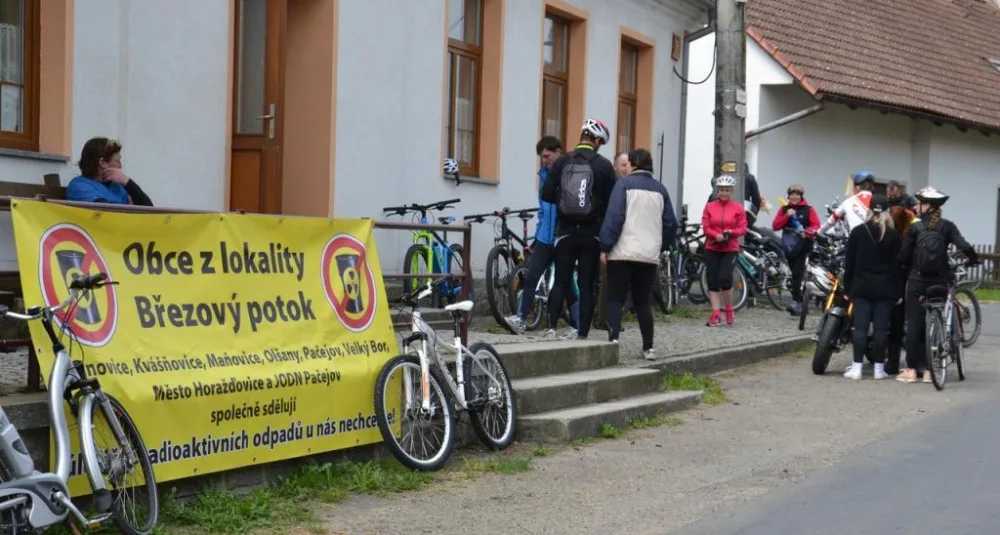 Do loňského ročníku protestu se v Plzeňském kraji zapojily stovky lidí z obcí na Horažďovicku