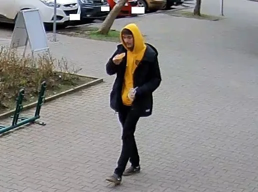 Policie pátrá v souvislosti s vyšetřováním případu po totožnosti tohoto muže