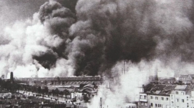 Přesně před 75 lety americké bombardéry zničily plzeňskou Škodu, nálet dodnes budí emoce
