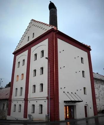 Na dokončení Kulturního centra Pivovar si město Domažlice vzalo úvěr na 15 milionů