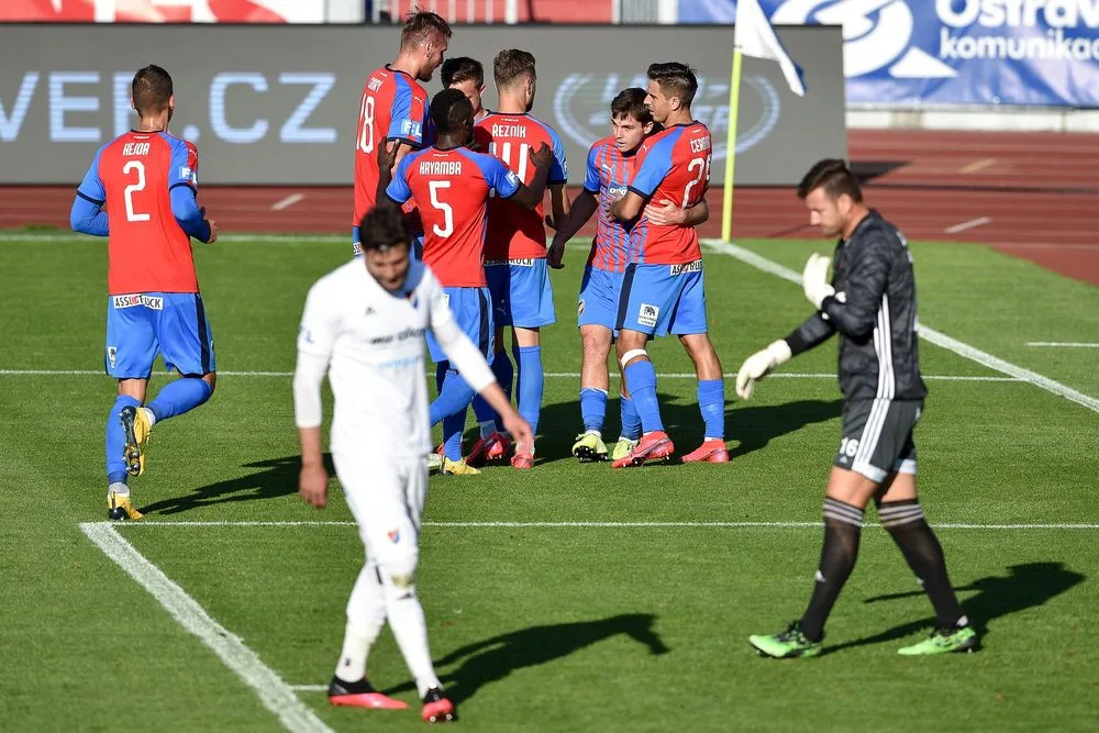 V Ostravě řádil Pavel Bucha, gólem z penalty a asistencí přispěl k vítězství Plzně 2:0