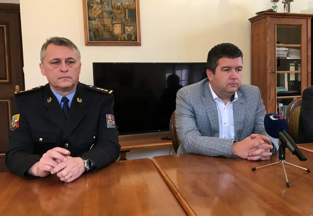Pavel Krákora s ministrem vnitra Janem Hamáčkem
