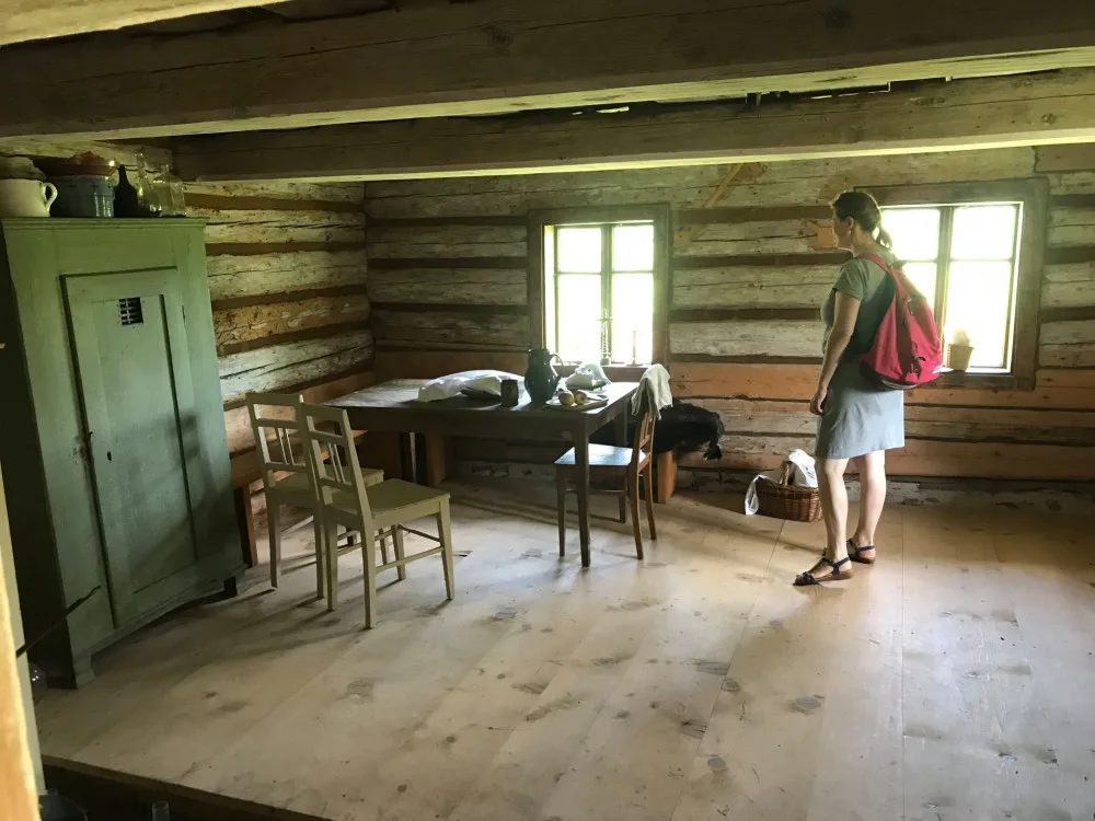 Skanzen u hradu Velhartice poprvé ukázal interiéry domů