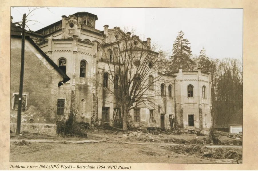 Jízdárna v roce 1964