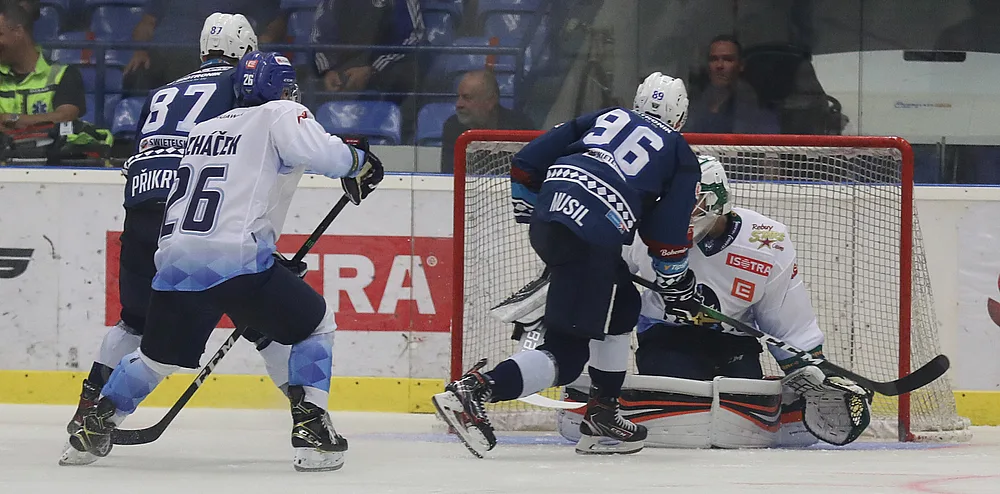 Indiáni porazili kladenské Rytíře 5:2, premiérově skóroval i nováček Pavel Musil