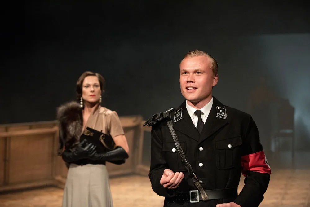Divadelní adaptaci italského filmu Soumrak bohů uvede Divadlo J.K. Tyla v Plzni v české premiéře