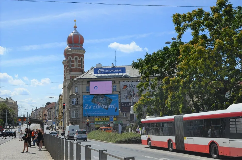 Město už má návrhy, jak zatočit s vizuálním smogem, bude to ještě běh na dlouhou trať
