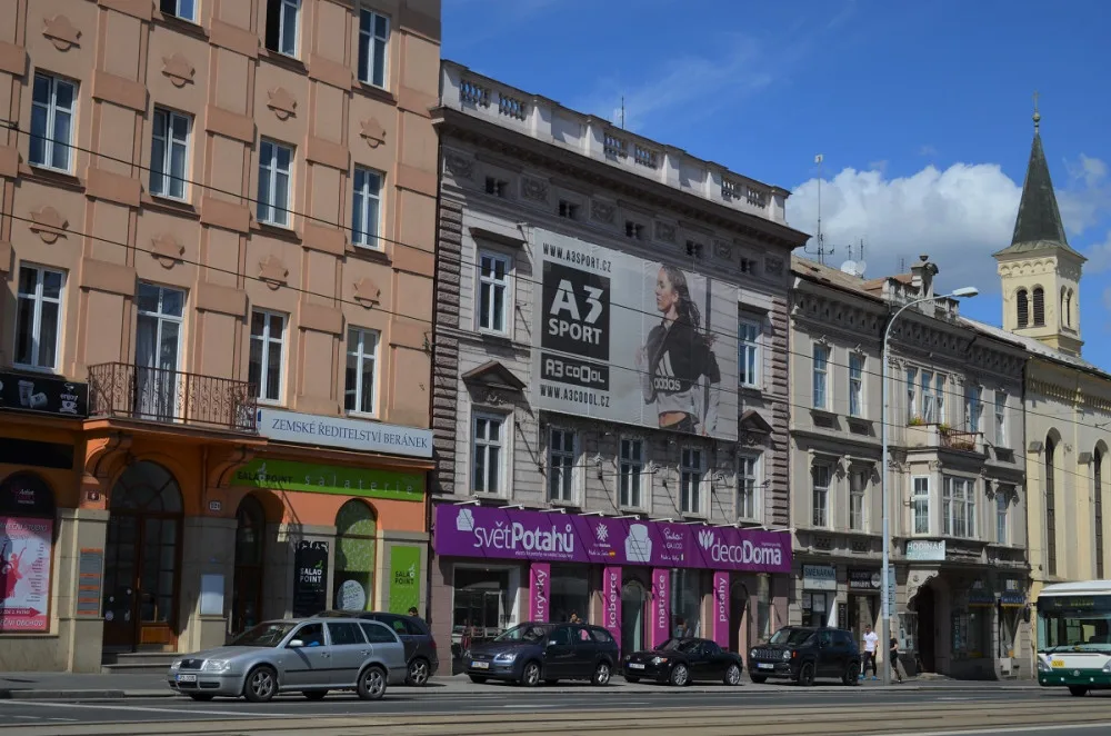 Město už má návrhy, jak zatočit s vizuálním smogem, bude to ještě běh na dlouhou trať