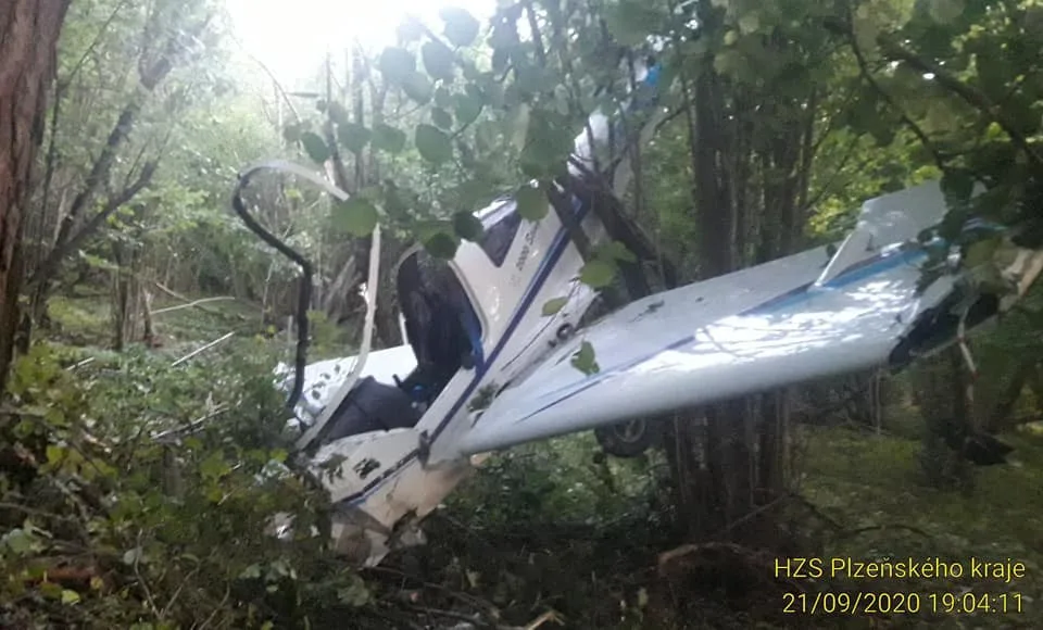 Pilot ultralightu havaroval večer na Tachovsku, vrtulník letecké záchranky ho transportoval do nemocnice