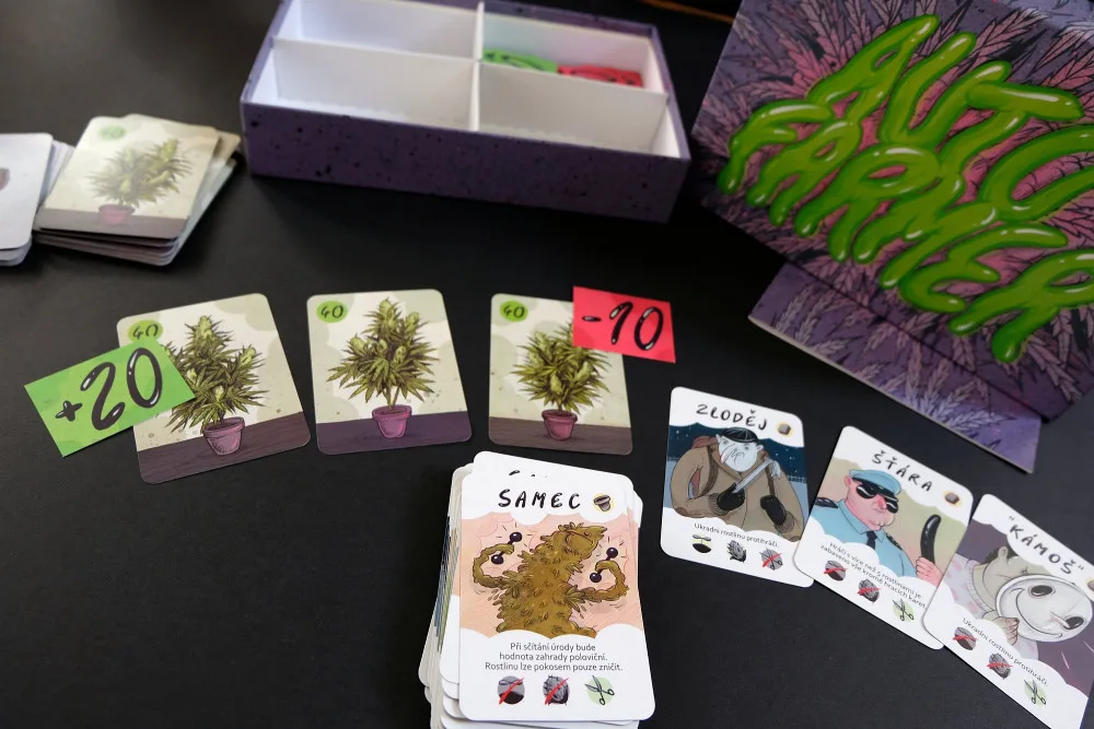 size4-16008783039353-60-marihuana-na-kazde-party-doma-i-v-cizine-brnenska-karetni-hra-o-pestovani-konopi-bori-hranice
